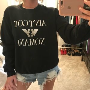 UO Graphic Crew Neck